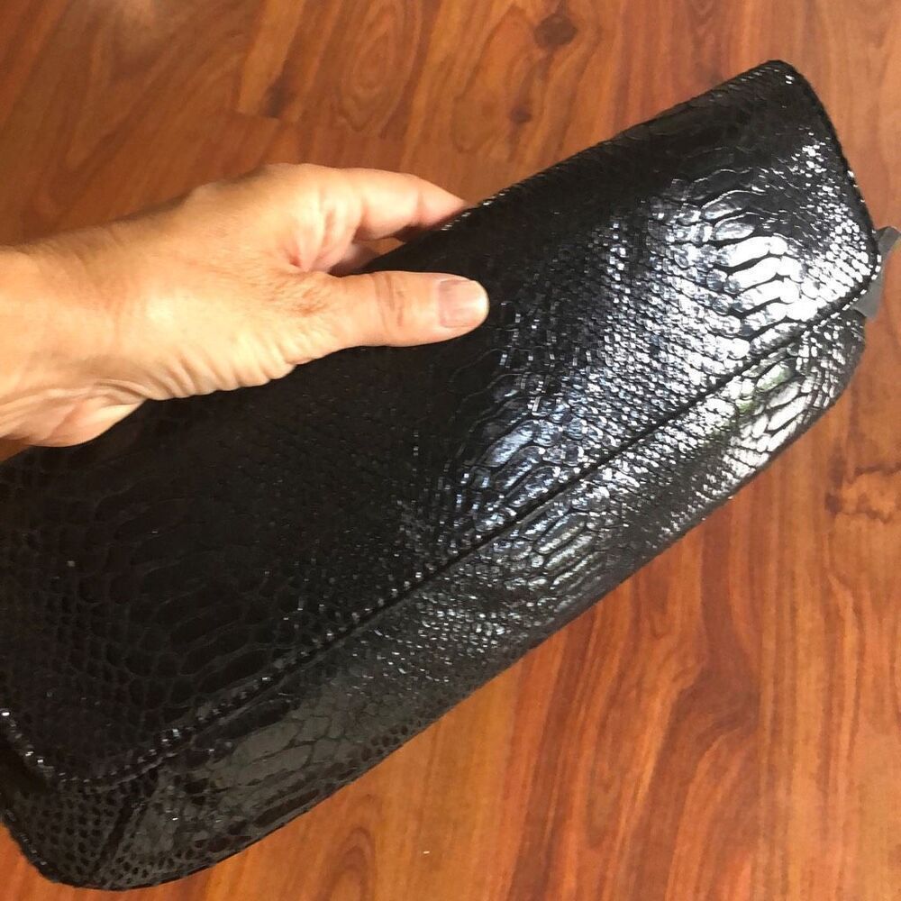 Tiffany & Fred Paris ￼ Black snake skin Magnetic closure clutch purse